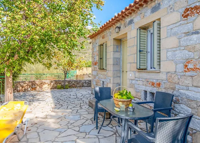 Villa Palataki Ii Kardhamili