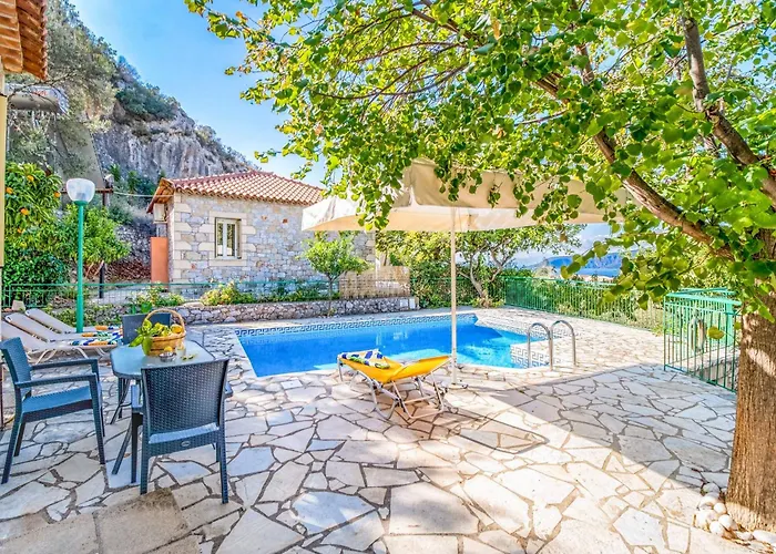 וילה Palataki Ii